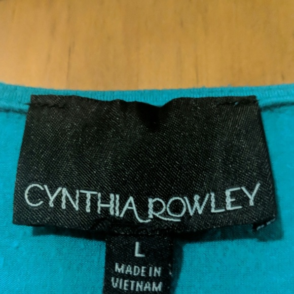 Sparkly cute tank - Picture 5 of 6